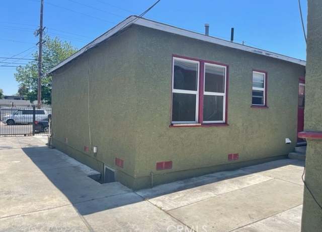 Property at 10807 Compton Ave, Los Angeles, CA 90059, 5 beds, 3 baths