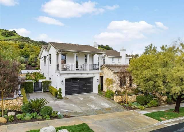 Property at 26547 Oak Terrace Pl, Valencia, CA 91381, 4 beds, 3.5 baths