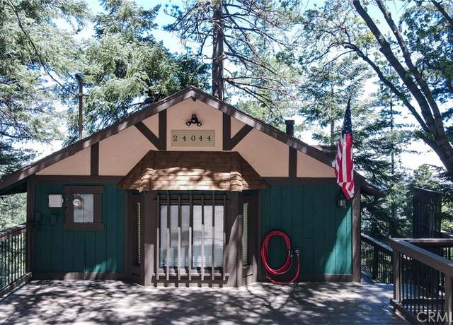 Property at 24044 Skyland Dr, Crestline, CA 92325, 3 beds, 1.5 baths