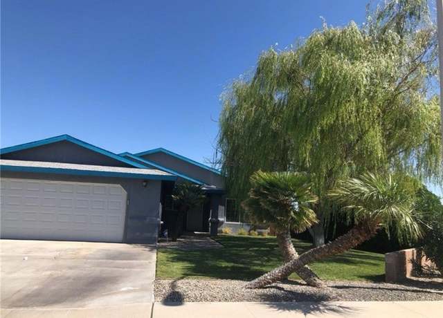 Property at 432 Vista St, Ridgecrest, CA 93555, 3 beds, 2 baths