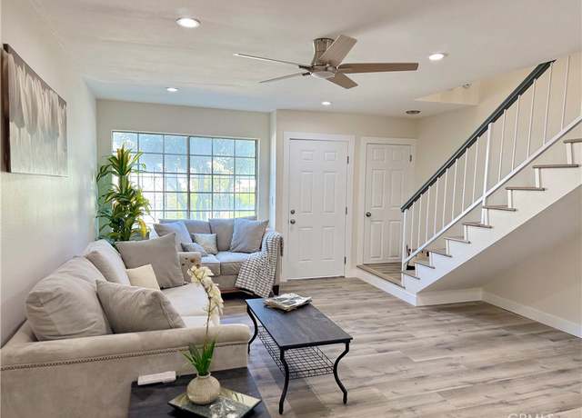 Property at 810 W Compton Blvd #7, Compton, CA 90220, 2 beds, 1.5 baths
