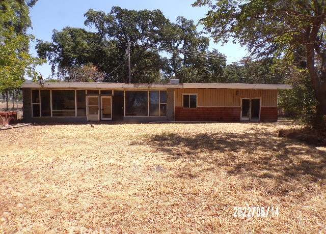 Property at 13425 Jensen Rd, Clearlake Oaks, CA 95423, 3 beds, 2 baths