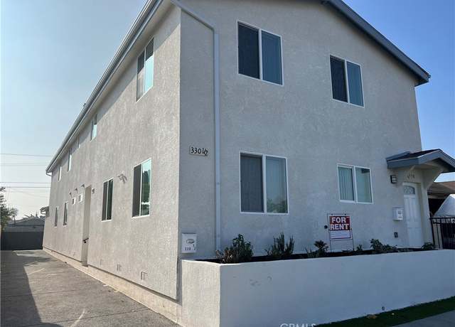 Property at 330 E 99th St, Los Angeles, CA 90003, 10 beds, 8 baths