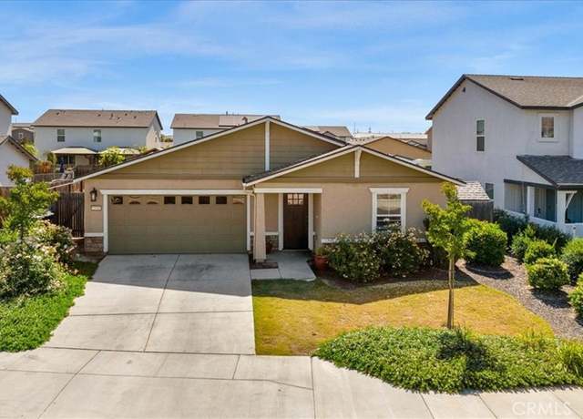Property at 2520 S Spruce St, Visalia, CA 93292, 4 beds, 2.5 baths
