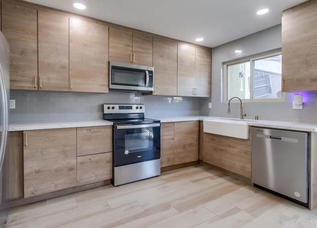Property at 252 Espanas, Escondido, CA 92026, 2 beds, 1.5 baths
