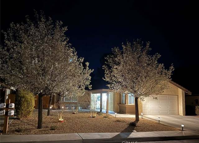 Property at 1236 Mount Whitney Ln, Ridgecrest, CA 93555, 3 beds, 2 baths