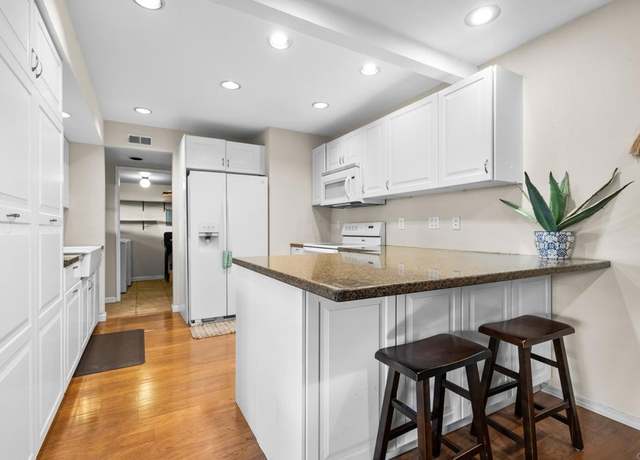 Property at 17438 Ashburton Rd, Rancho Bernardo (san Diego), CA 92128, 3 beds, 2.5 baths