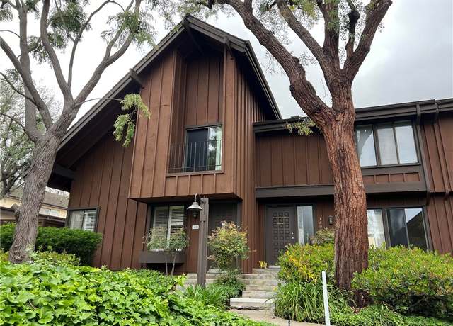 Property at 1601 Stonewood Ct, San Pedro, CA 90732, 2 beds, 3 baths