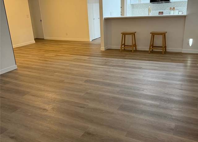 Property at 4170 Elm Ave #213, Long Beach, CA 90807, 2 beds, 2 baths