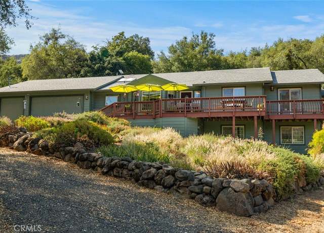 Property at 5056 Hooper Ln, Chico, CA 95928, 5 beds, 3 baths