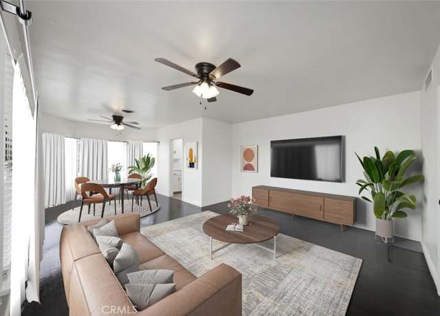 Property at 2 Jeffrey St, Bakersfield, CA 93305, 4 beds, 2 baths