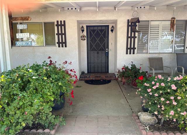 Property at 8324 Cottonwood Ave, Hesperia, CA 92345, 7 beds, 4 baths