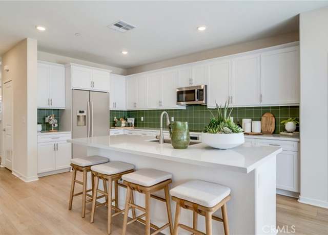 Property at 31607 Cobalite Dr, Winchester, CA 92596, 4 beds, 3 baths