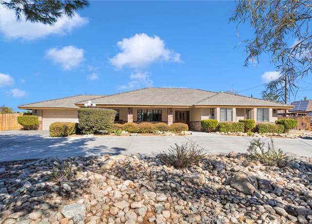 Property at 14695 Riverside Dr, Apple Valley, CA 92307, 3 beds, 3 baths