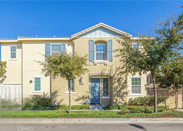 Property at 22059 Barrington Way, Saugus, CA 91350, 3 beds, 2.5 baths
