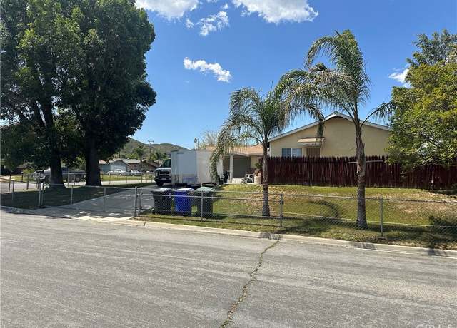 Property at 6343 Tournament Dr, Jurupa Valley, CA 92509, 4 beds, 2 baths