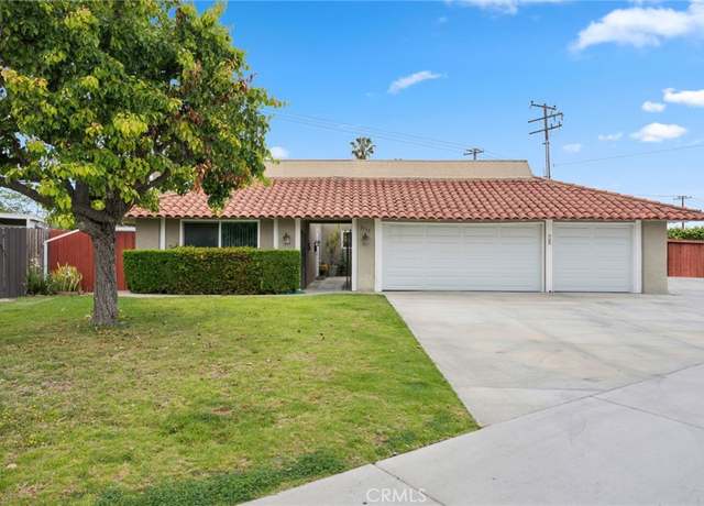 Property at 3133 Coral Ave, Costa Mesa, CA 92626, 9 beds, 5.5 baths