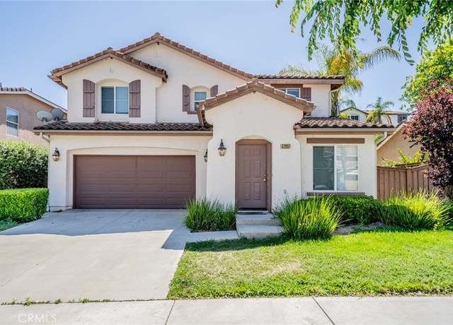Property at 32057 Meadow Wood Ln, Lake Elsinore, CA 92532, 3 beds, 2.5 baths
