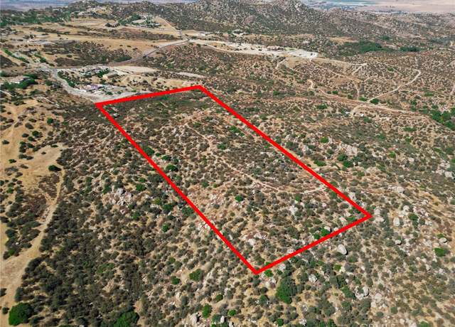 Property at 12 Venus Dr, Nuevo, CA 92567