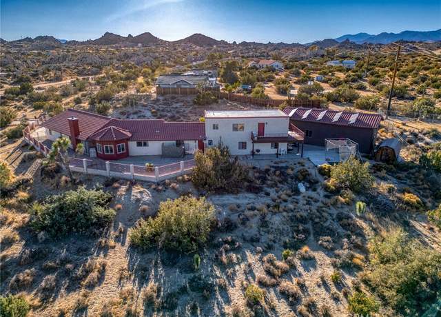 Property at 56630 Bear Ct, Yucca Valley, CA 92284, 6 beds, 4 baths