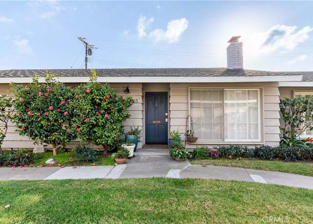 Property at 423 Gloucester Dr, Costa Mesa, CA 92627, 3 beds, 2 baths