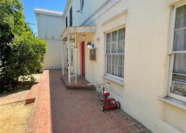 Property at 2018 W 39th St, Los Angeles, CA 90008, 8 beds, 4 baths