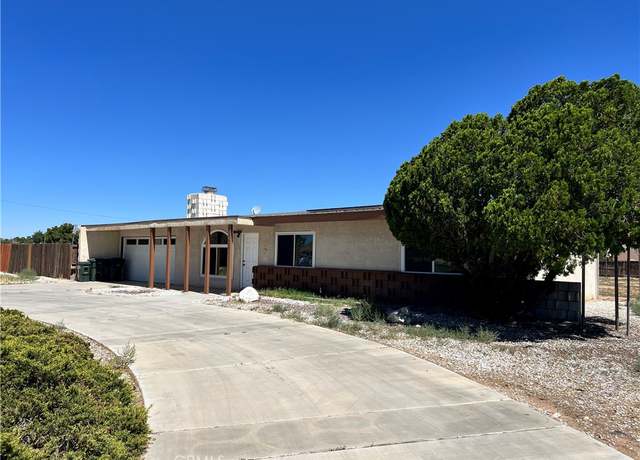 Property at 20916 Thunderbird Rd, Apple Valley, CA 92307, 3 beds, 2 baths