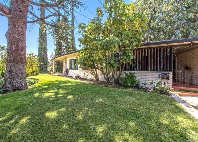Property at 1872 Arroyo Dr, Riverside, CA 92506, 3 beds, 2 baths