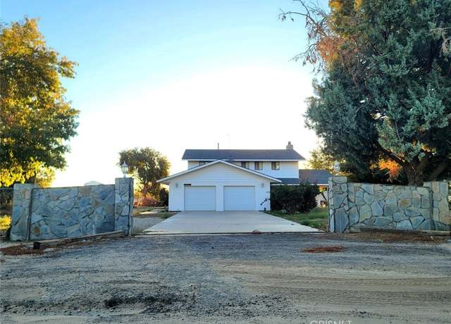 Property at 41614 27th St W, Palmdale, CA 93551, 4 beds, 2.5 baths