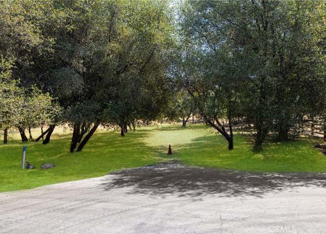 Property at 1 Kirkham Ct, Keene, CA 93531