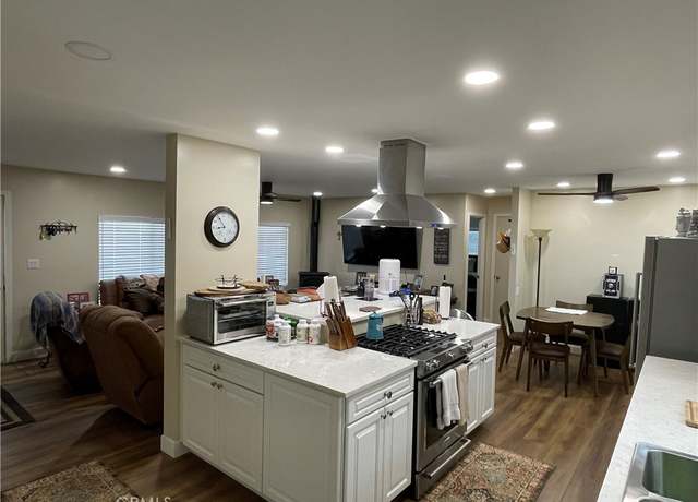 Property at 4313 Longview Ln, Paso Robles, CA 93446, 3 beds, 2 baths