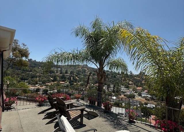 Property at 4310 Torreon Dr, Woodland Hills, CA 91364, 3 beds, 2.5 baths