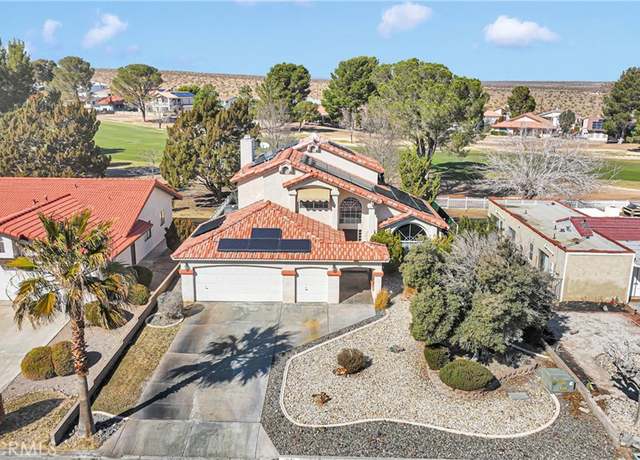 Property at 14666 Robin Ln, Helendale, CA 92342, 3 beds, 3 baths