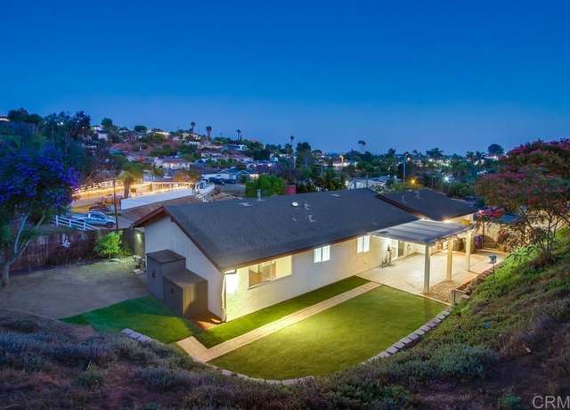 Property at 444 Victoria Pl, Vista, CA 92084, 3 beds, 2 baths