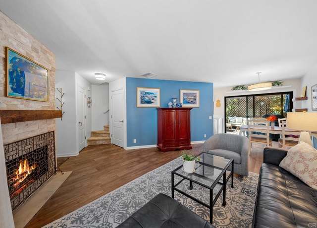 Property at 2253 Caminito Pescado #64, Ocean Beach (san Diego), CA 92107, 2 beds, 2.5 baths