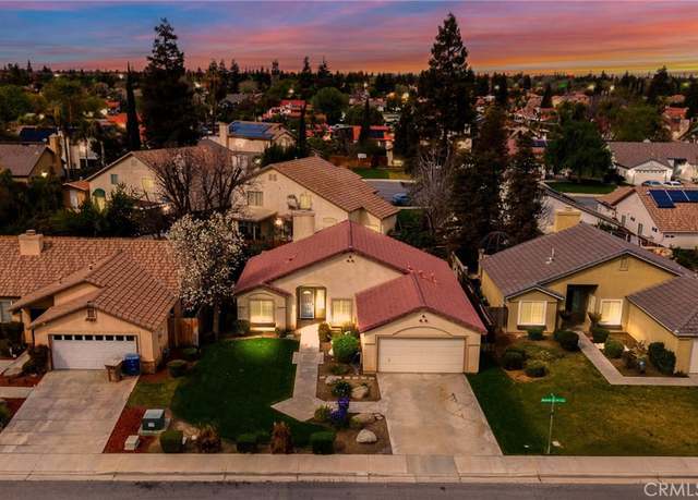 Property at 9902 Rancho Verde Dr, Bakersfield, CA 93311, 3 beds, 2 baths