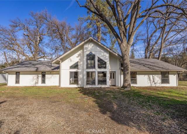 Property at 39627 Brandywine Ln, Oakhurst, CA 93644, 3 beds, 2 baths