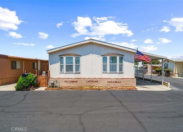 Property at 675 W Oakland Ave Unit E2, Hemet, CA 92543, 3 beds, 2 baths