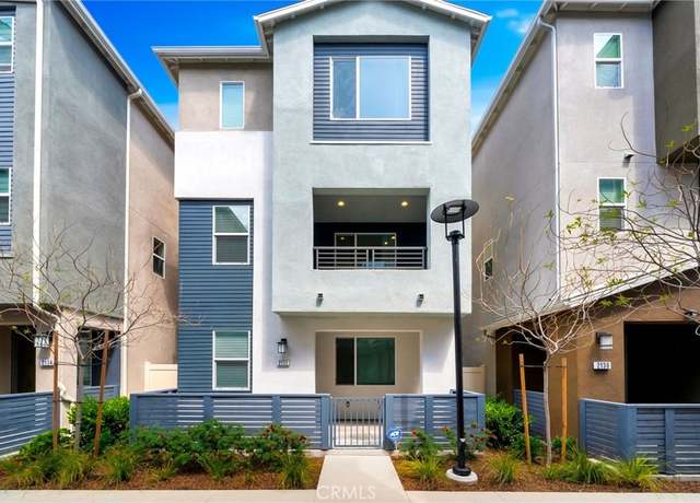 Property at 2132 Lacy Crossing Dr, Santa Ana, CA 92701, 4 beds, 3.5 baths