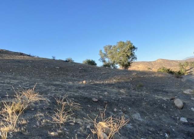 Property at 5 Nichols St, Lake Elsinore, CA 92530