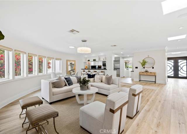 Property at 1500 Caribbean Way, Laguna Beach, CA 92651, 3 beds, 2.5 baths