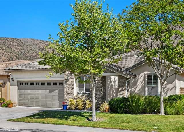 Property at 28264 Lone Mountain Ct, Menifee, CA 92584, 3 beds, 2 baths