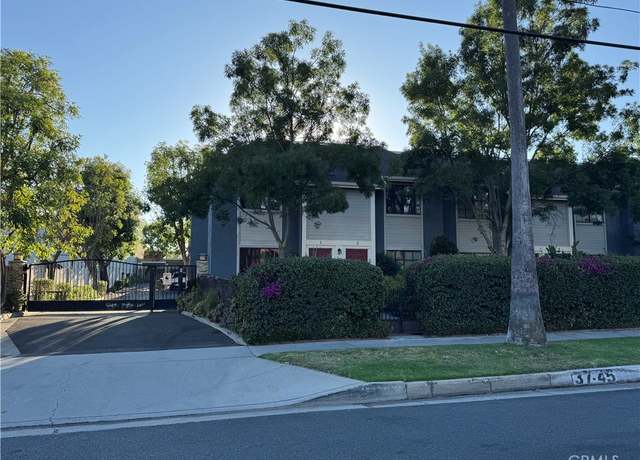 Property at 45 Harkness Ave #2, Pasadena, CA 91106, 2 beds, 1.5 baths