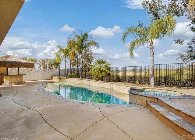 Property at 42944 Calle Reva, Temecula, CA 92592, 5 beds, 2.5 baths