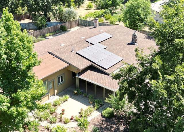 Property at 8 Geneva Ln, Chico, CA 95926, 4 beds, 4 baths