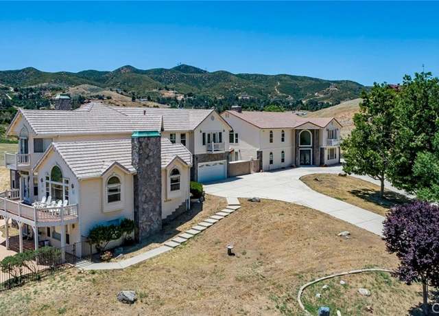 Property at 9250 Elizabeth Lake Rd, Leona Valley, CA 93551, 4 beds, 3.5 baths