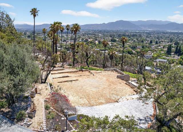 Property at 375 W Highland Dr, Camarillo, CA 93010
