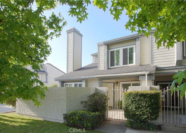 Property at 9009 Buckles St, Downey, CA 90241, 3 beds, 2.5 baths