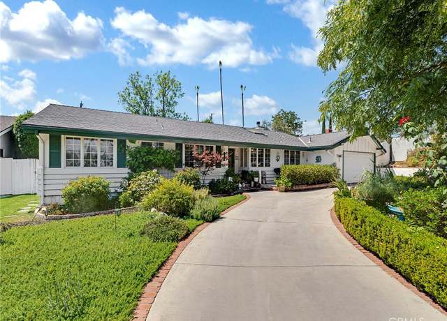 Property at 23962 Crosson Dr, Woodland Hills, CA 91367, 3 beds, 2 baths