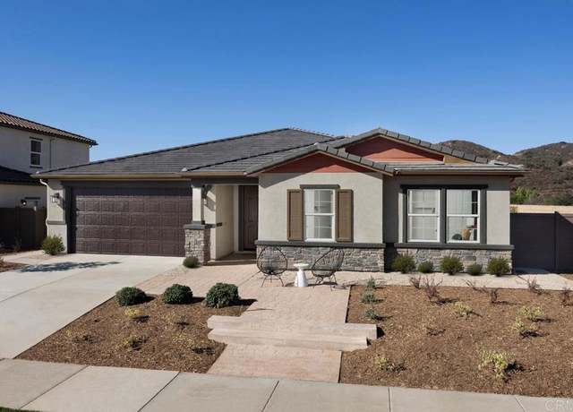 Property at 3132 Smith Pl, Escondido, CA 92027, 4 beds, 2.5 baths